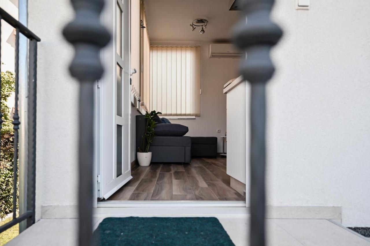 Ferienwohnung Remi Sukošan Exterior foto