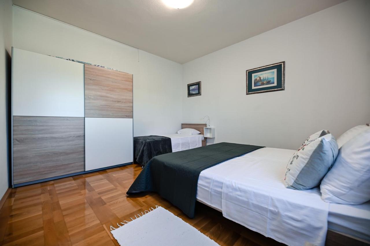 Ferienwohnung Remi Sukošan Exterior foto